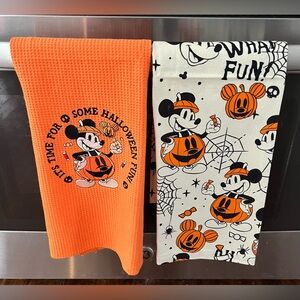 Disney Halloween Mickey Towels, Set of 2 New